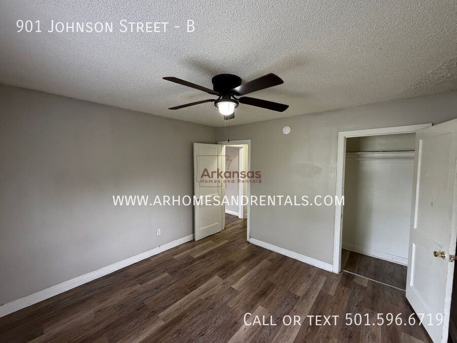 901 Johnson St #B - Photo 7 of 8