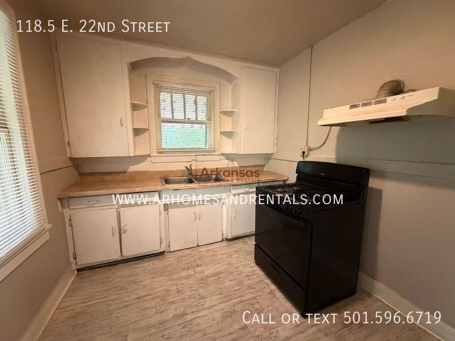 E 22nd St - Photo 5 of 12