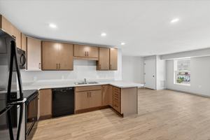 featured image of 3605 E 44th St