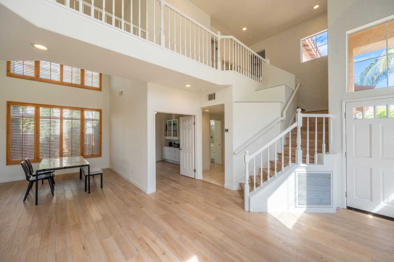 11267 Paul Barwick Ct - Photo 5 of 50
