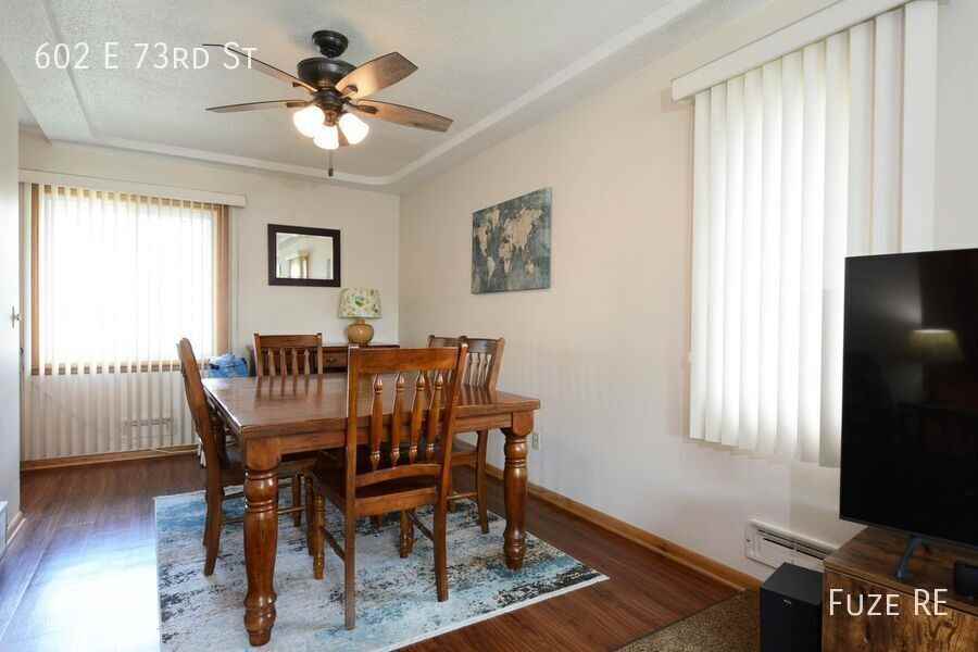602 E 73rd St - Photo 7 of 27