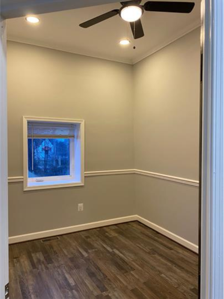 833 N Fulton Ave - Photo 7 of 12