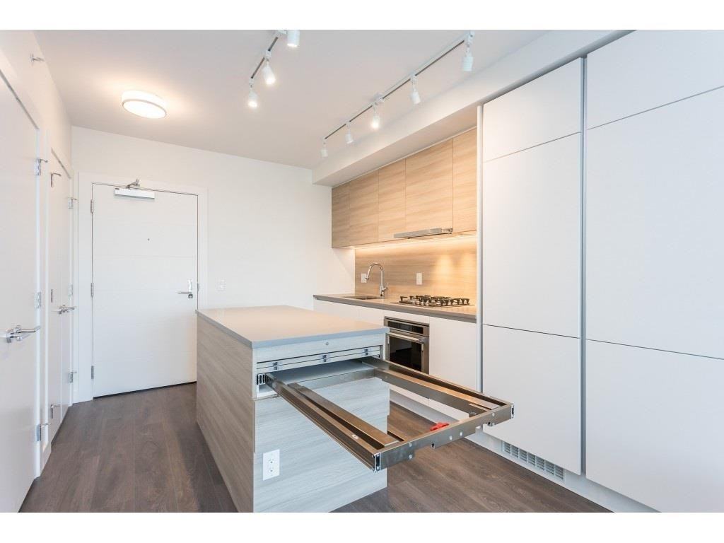 525 Foster Avenue #2708 - Photo 5 of 23