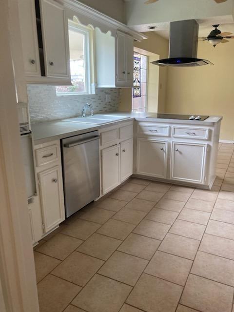 1709 Beaver Springs Ct #1 - Photo 2 of 7