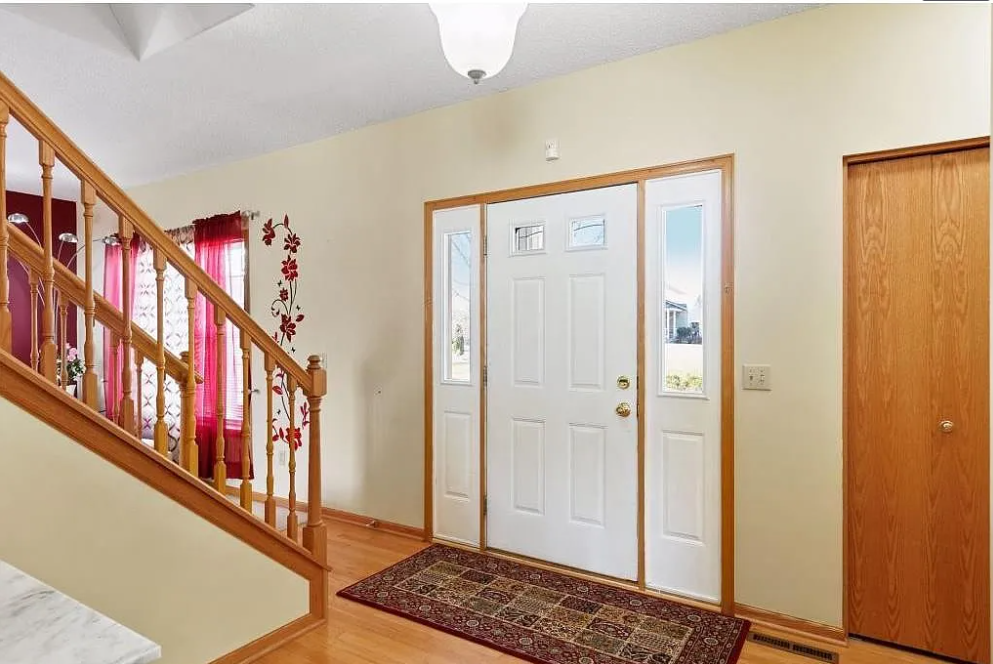 2142 Groveland Way - Photo 2 of 35