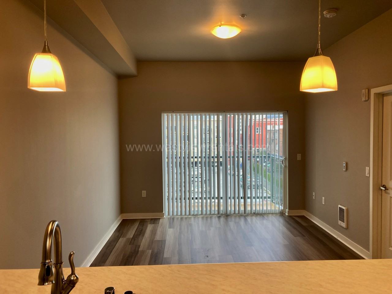 203 E Laurel St #403 - Photo 5 of 14