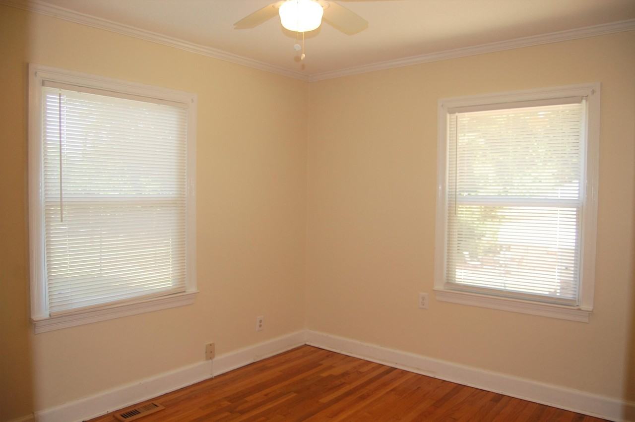4 Erskine Ln - Photo 5 of 15