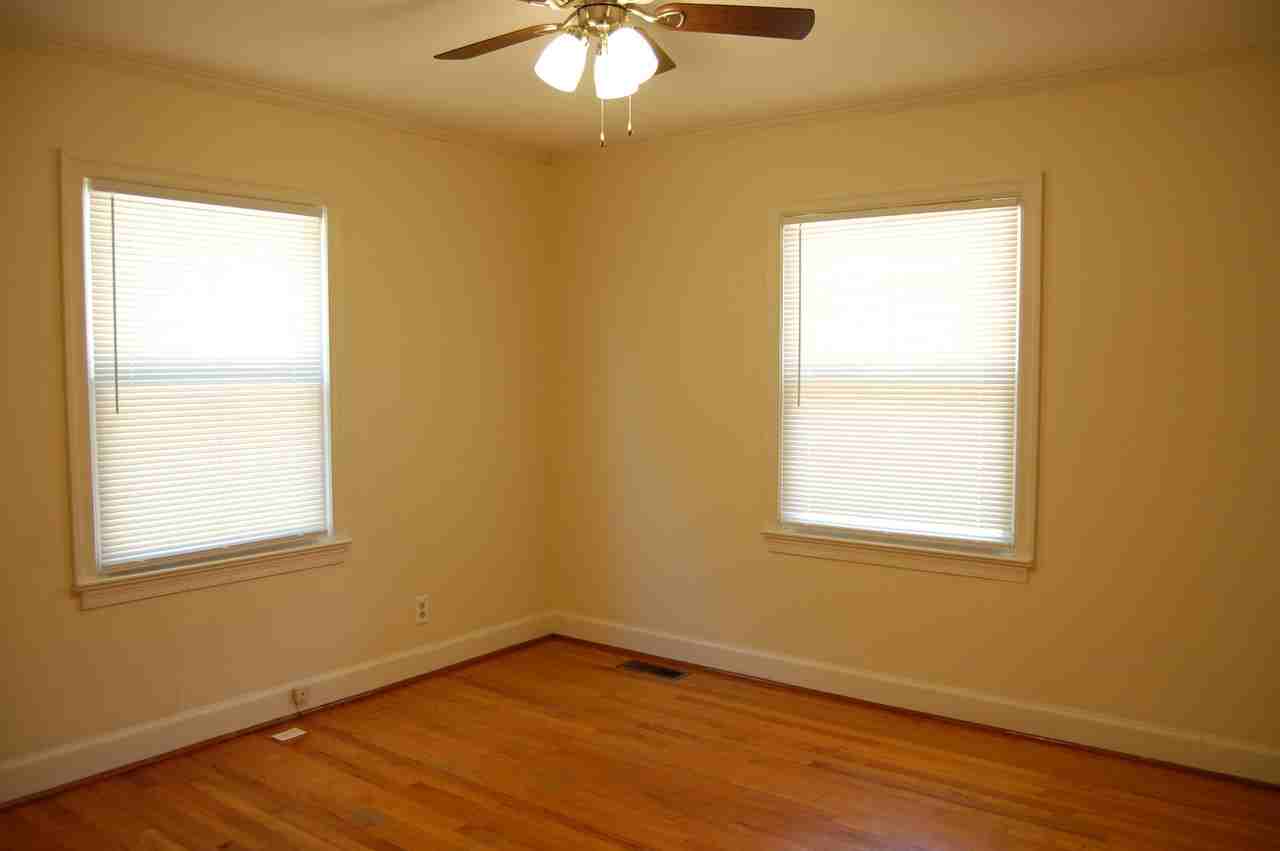4 Erskine Ln - Photo 6 of 15