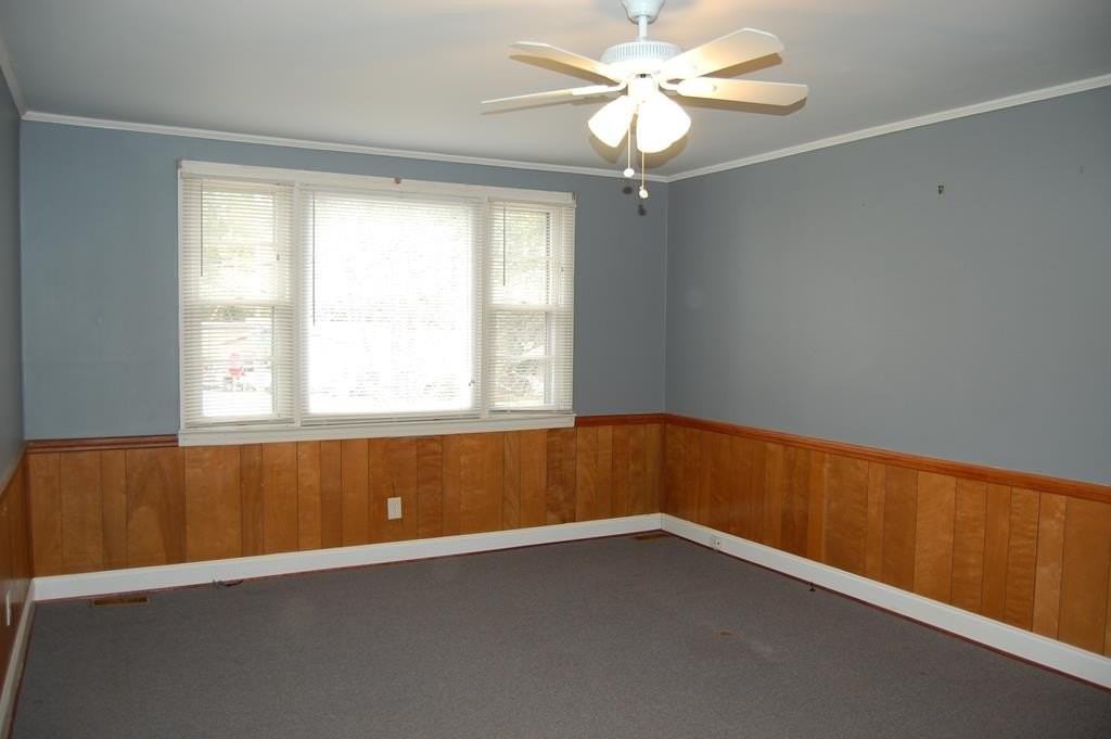 122 Westdale Ave - Photo 2 of 16