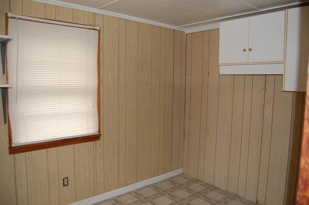 122 Westdale Ave - Photo 7 of 16