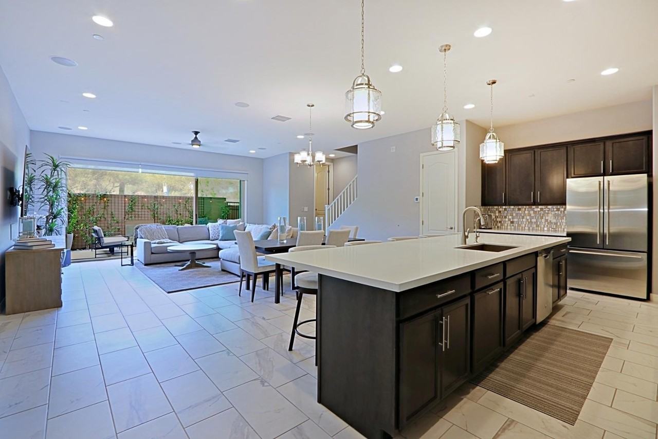 7350 E Vista Bonita Dr - Photo 3 of 23