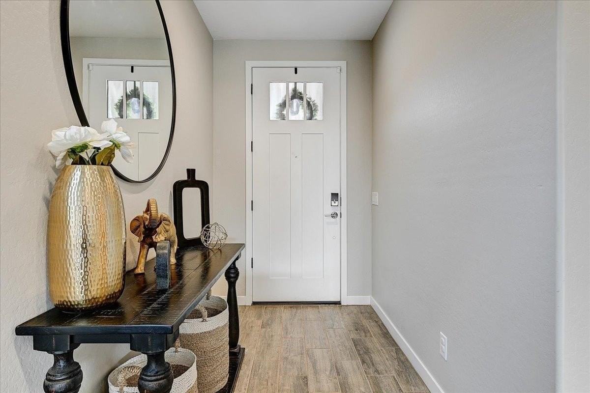 2053 W Lonesome Trl - Photo 6 of 28