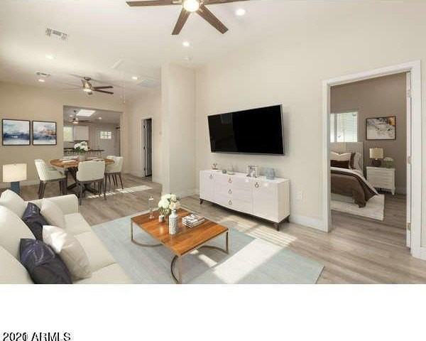 814 S 1st Ave - Photo 2 of 21