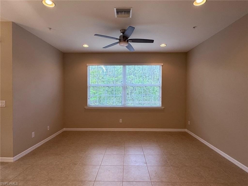 23520 Alamanda Dr #203 - Photo 6 of 26