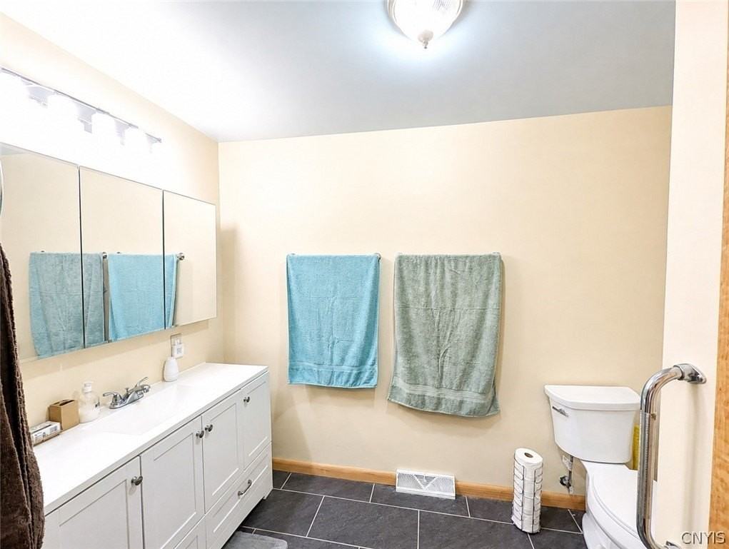 6535 Town Hall Rd - Photo 4 of 17