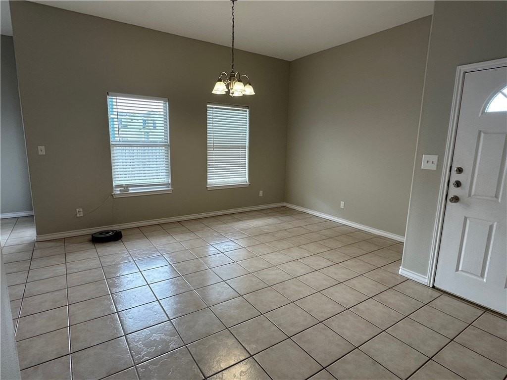 15505 Palmira Ave #B - Photo 5 of 20