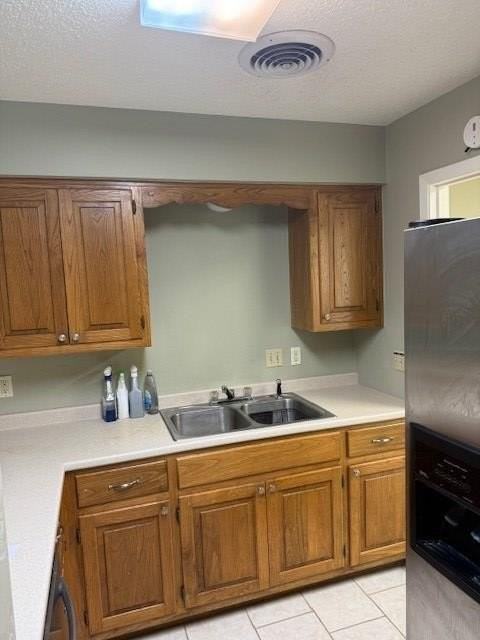 405 Summit Cir - Photo 3 of 10
