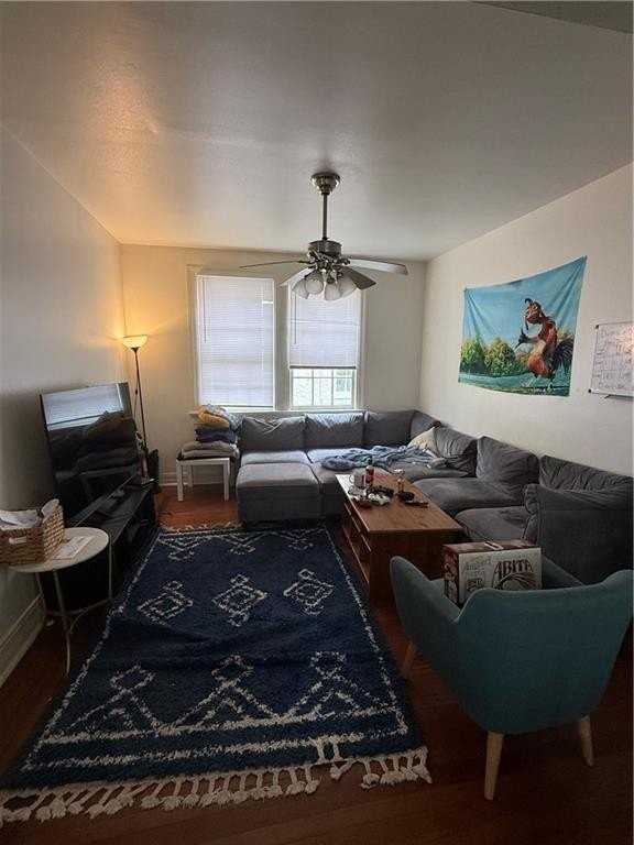 2834 Palmer Ave - Photo 2 of 12