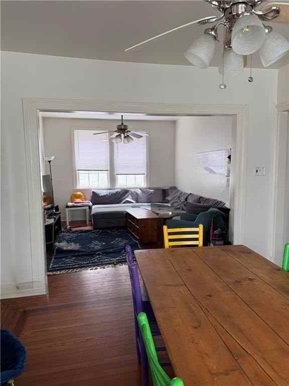 2836 Palmer Ave - Photo 2 of 7