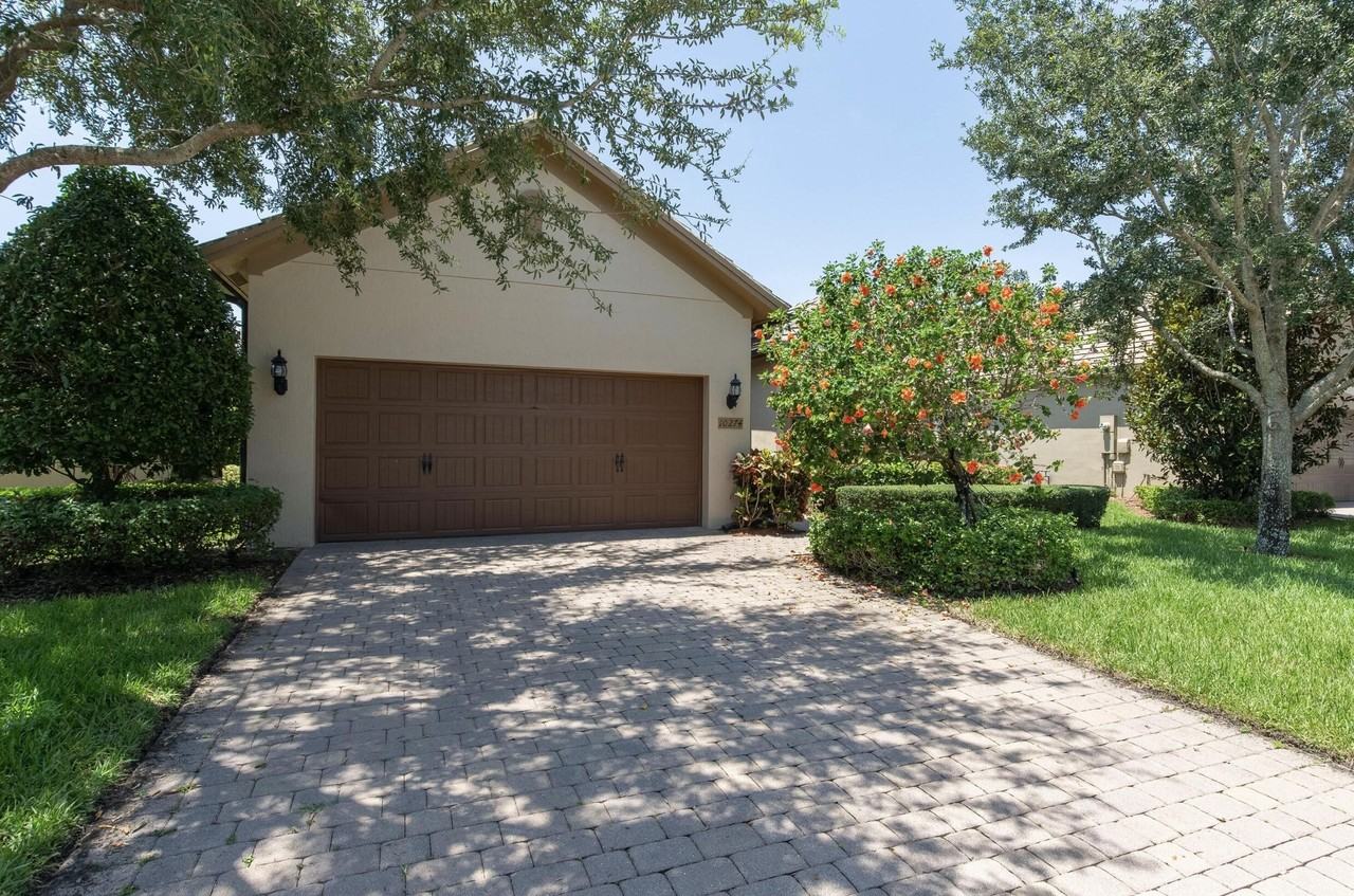 10274 Prato St - Photo 2 of 31