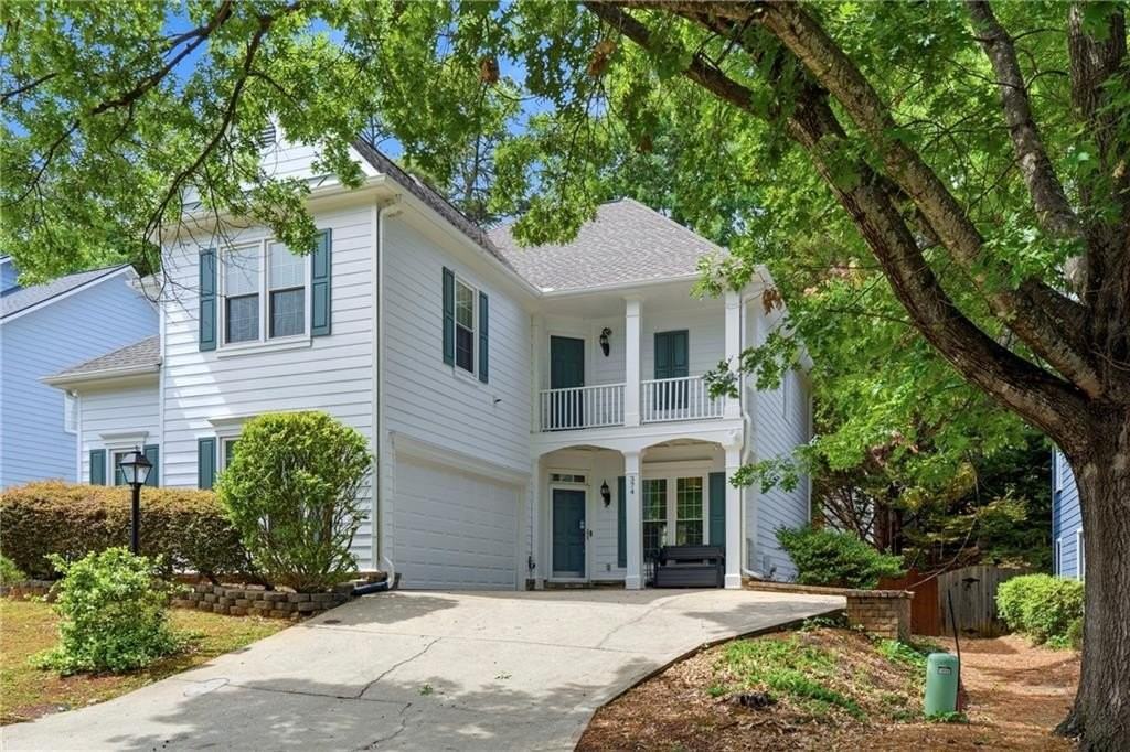 374 Ivy Glen Cir - Photo 5 of 50