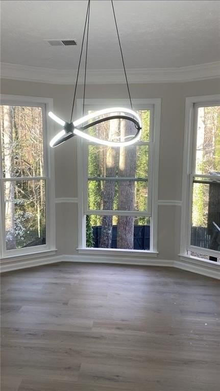 1070 Meadowsong Cir - Photo 5 of 19