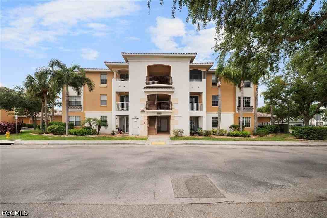 3940 Pomodoro Cir #303