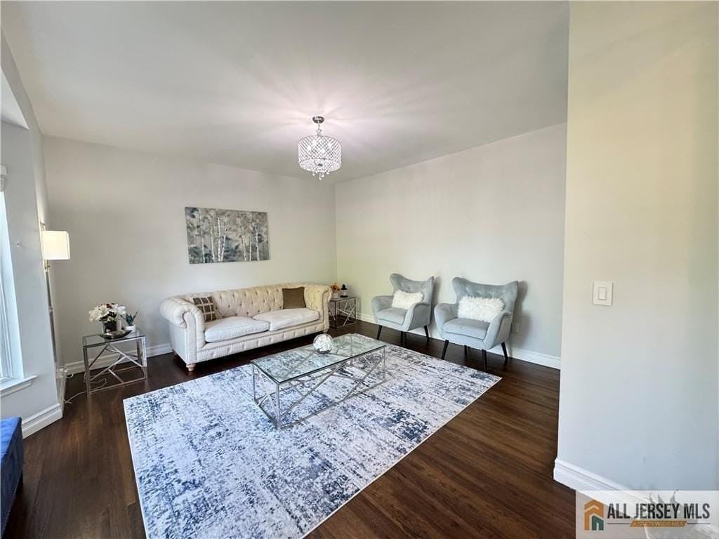 432 Jarrard St - Photo 3 of 40
