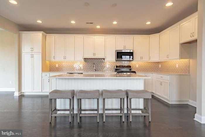 275 Hillstone Cir - Photo 6 of 17