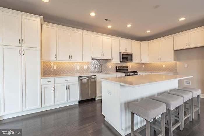 275 Hillstone Cir - Photo 7 of 17