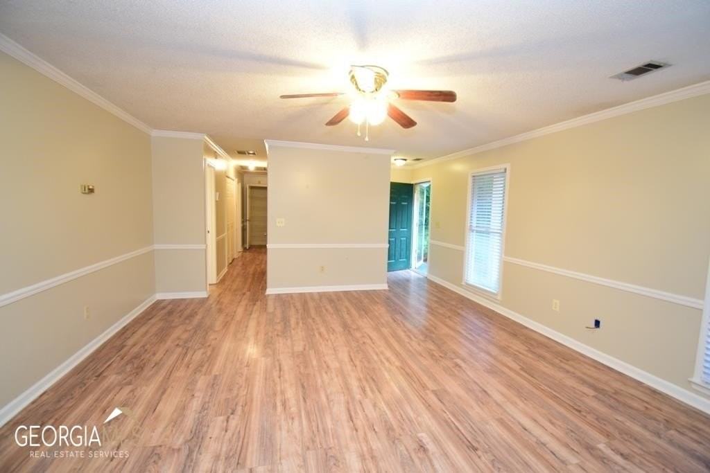 70 Covey Trl - Photo 4 of 26