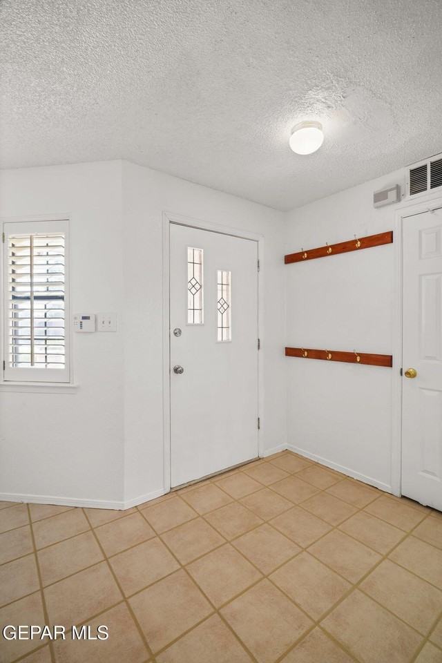 568 Mogollon Cir - Photo 5 of 32