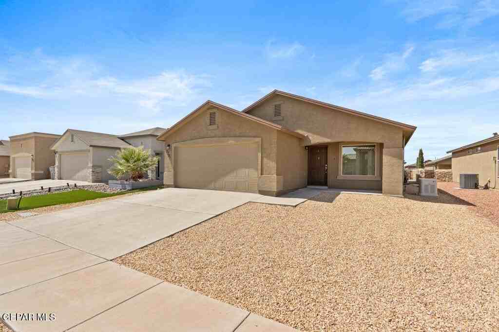 3721 Loma Jacinto Dr - Photo 2 of 27