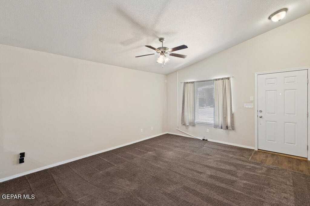 3721 Loma Jacinto Dr - Photo 5 of 27