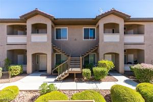featured image of 2305 W Horizon Ridge Pkwy #2023