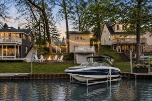 featured image of 9453 Huron