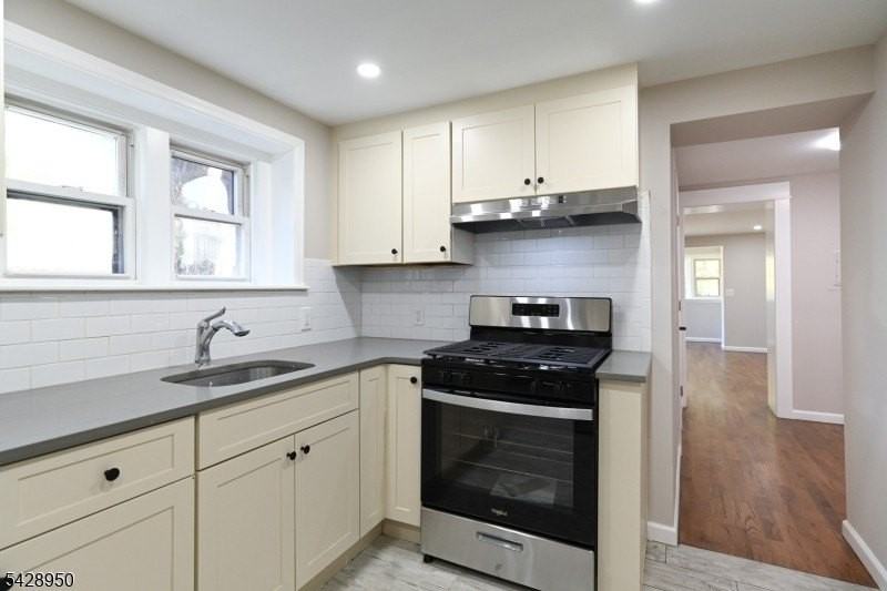 285 Orchard Ter #A2 - Photo 6 of 16