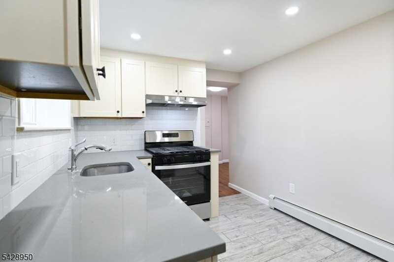 285 Orchard Ter #A2 - Photo 7 of 16