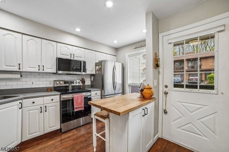 26179 Westview - Photo 7 of 24