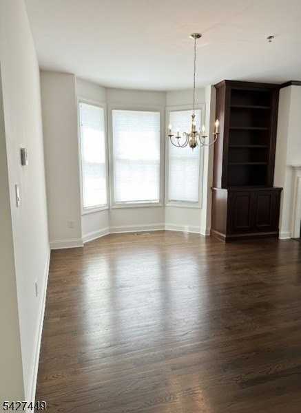 64 Bloomfield Ave - Photo 3 of 14