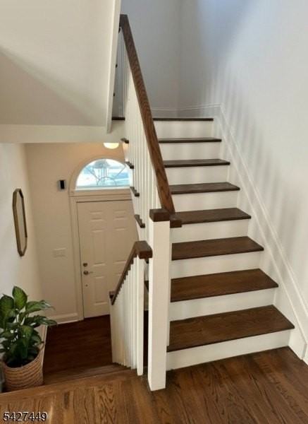 64 Bloomfield Ave - Photo 5 of 14