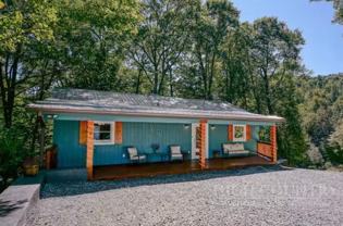 623 Wintergreen Dr - Photo 1 of 1
