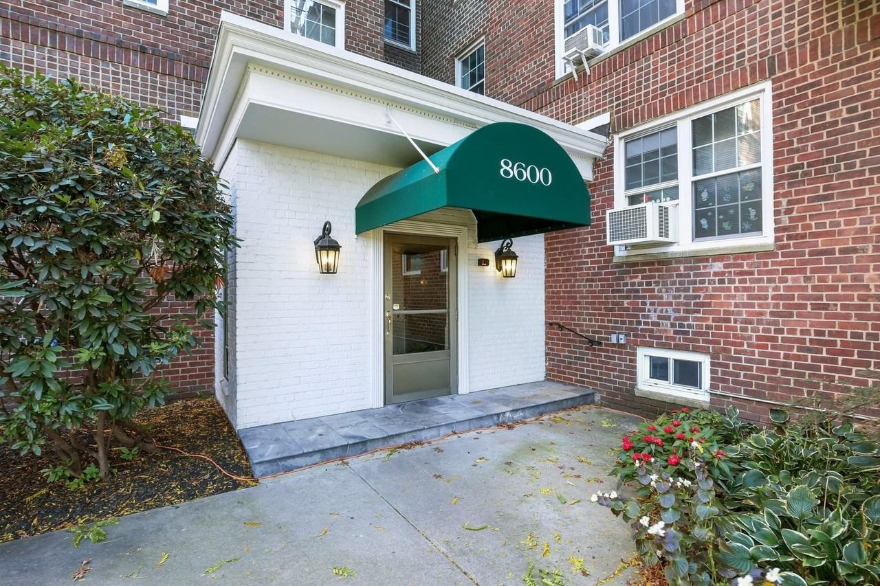 8600 Boulevard E #5F