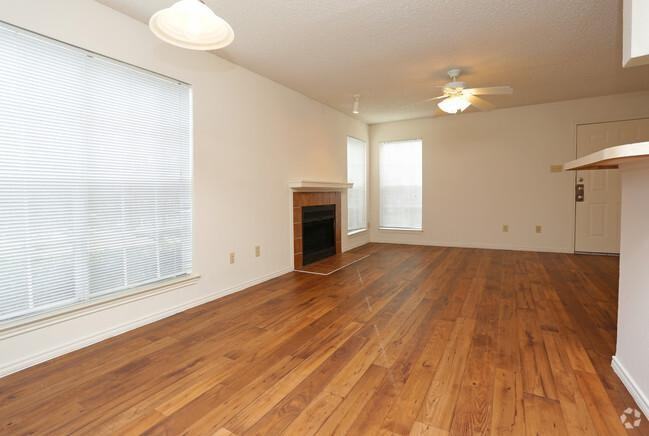 4931 Live Oak St - Photo 6 of 6