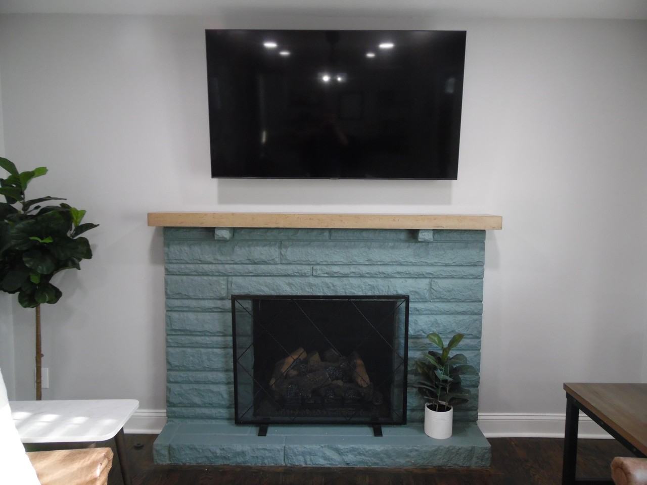 829 Laurel Hill Rd - Photo 4 of 13