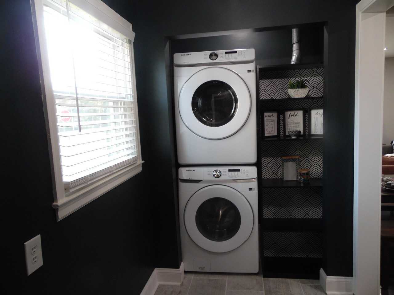 829 Laurel Hill Rd - Photo 6 of 13
