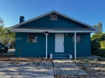 1121 Nw 40th St #1 - Photo 1 of 1