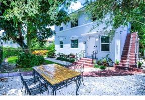 featured image of 685 Sw 19th Rd