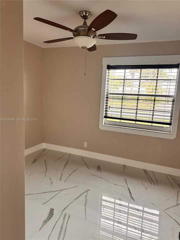 3614 Everglades Rd #0 - Photo 6 of 9
