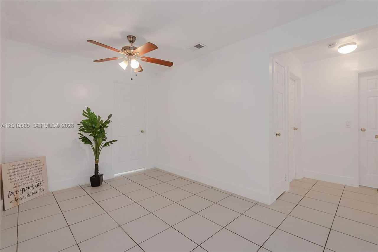 8690 Nw 24th Pl - Photo 7 of 28